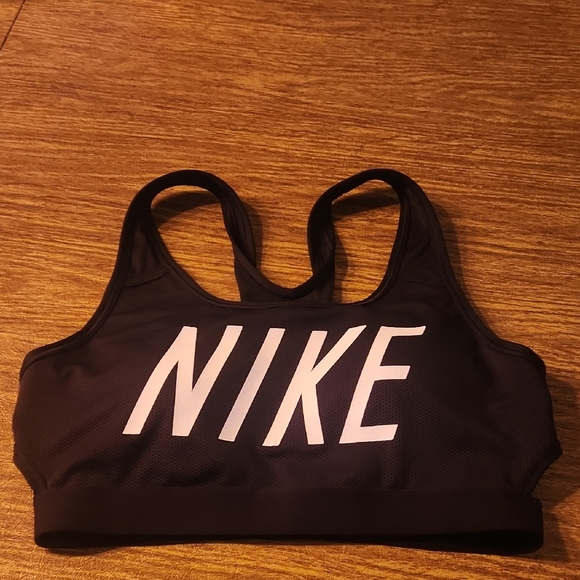 Nike Compression Support Bra Size medium - Picture 1 of 6